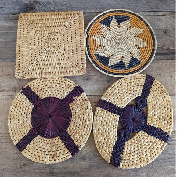 Vintage Rattan Wicker Raffia Woven Trivets - Picture 1 of 5